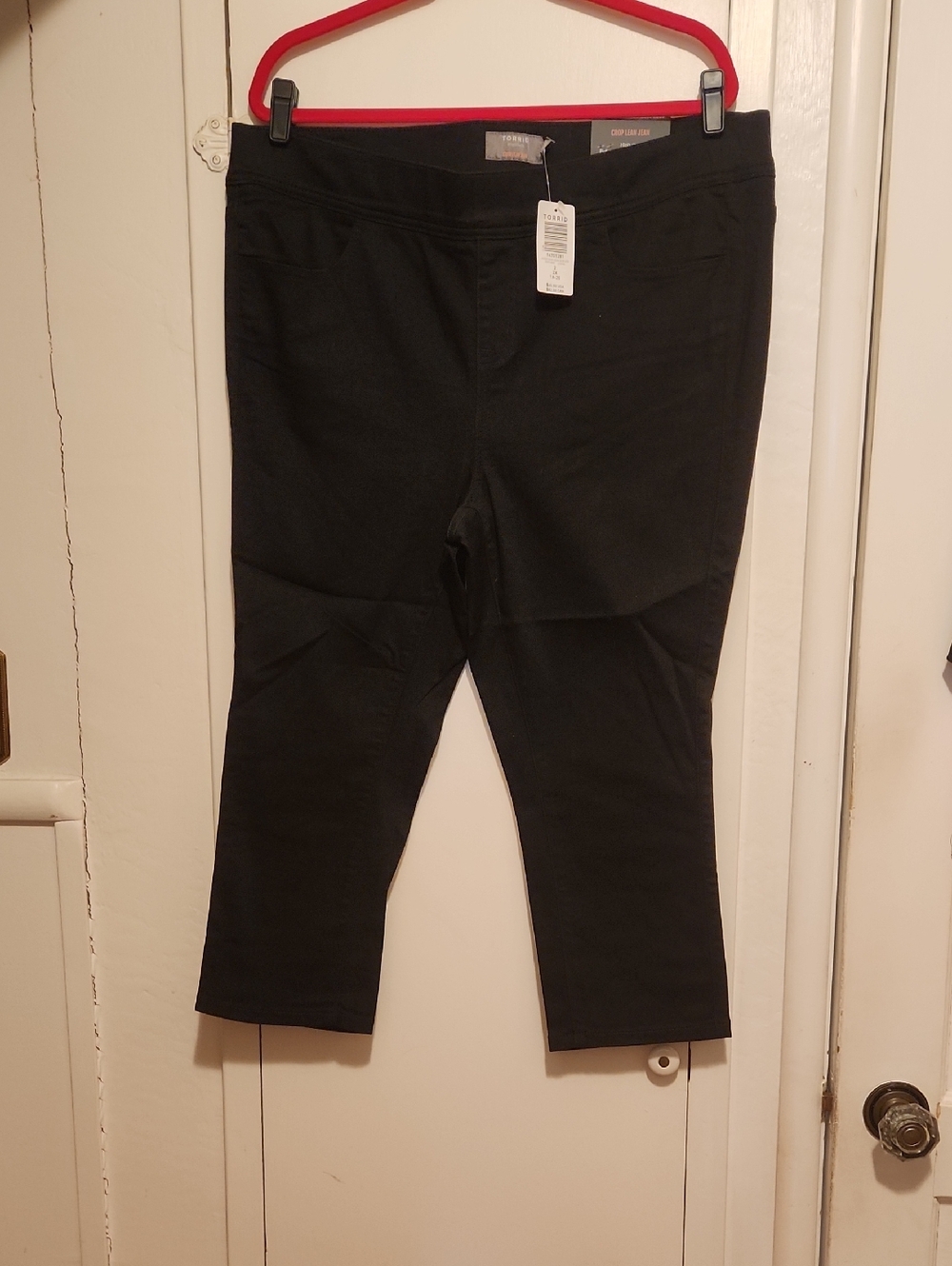 🔥Torrid Black Women's Lean Jean Capri Leggings